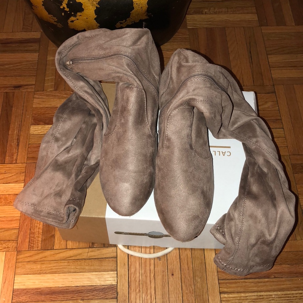 Over the knee Suede boots